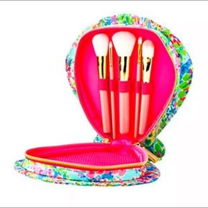 Lilly Pulitzer Catch the Wave Travel Makeup Brush Holder
